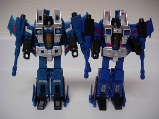 Hasbro Transformers Generations Thundercracker Action Figure