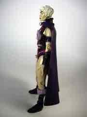 Mattel Masters of the Universe Classics Battleground Evil-Lyn Action Figure