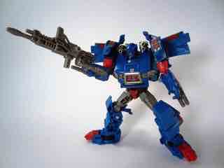 Hasbro Transformers Generations Autobot Skids Action Figure