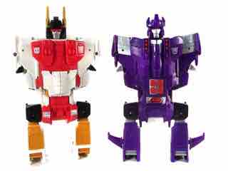 Hasbro Transformers Generations Combiner Wars Cyclonus Action Figure