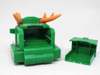 Hasbro Battle Beasts Battling Deer Stalker Action Vehicle