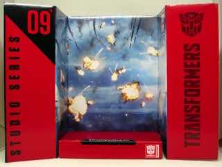 Hasbro Transformers Studio Series Thundercracker Action Figure