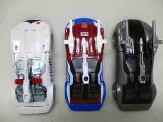 Transformers Generations War for Cybertron Siege Deluxe Bluestreak Action Figure