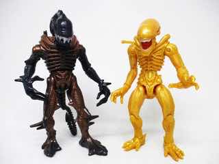 Lanard Alien Collection Xenomorph Drone, Egg & Facehugger, and Research Scientist Xenomorph Swarm Action Figure Set