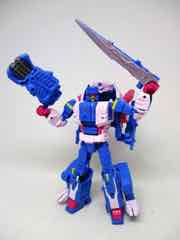 Takara-Tomy Transformers Generations Selects Deluxe Gulf (Skalor) Action Figure