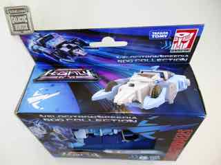 Hasbro Transformers Generations Legacy Velocitron Speedia 500 Collection Blurr