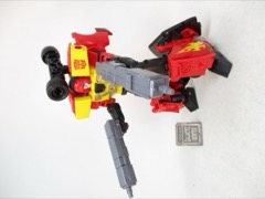 Hasbro Transformers Legacy Evolution Armada Universe Powerlinx Hot Shot and Jolt