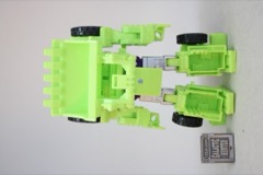 Hasbro Transformers Studio Series 86 Voyager Constructicon Scrapper Action Figure