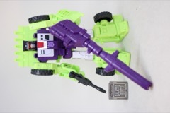 Hasbro Transformers Studio Series 86 Voyager Constructicon Scrapper Action Figure