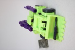 Hasbro Transformers Studio Series 86 Voyager Constructicon Scrapper Action Figure
