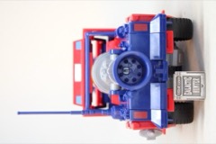 Hasbro Transformers x G.I. Joe Soundwave Dreadnok Thunder Machine with Zarana and Zartan