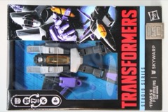 Hasbro Transformers Studio Series 86 Voyager Skywarp Action Figure