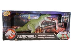 Mattel Jurassic World Reimagined Giganotosaurus vs. Therizinosaurus Action Figure
