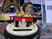 C2E2 2012 - Bradford Exchange - Statues and Collectibles