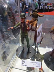 C2E2 2012 - DC Comics and Collectibles
