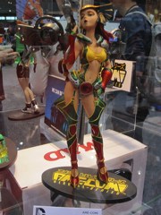 C2E2 2012 - DC Comics and Collectibles
