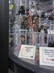 C2E2 2012 - Diamond Select Toys - Minimates