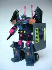 Hasbro Transformers Botcon Clench Action Figure