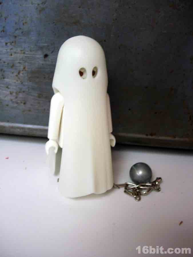 0163-playmobil-3317-ghost2.jpg