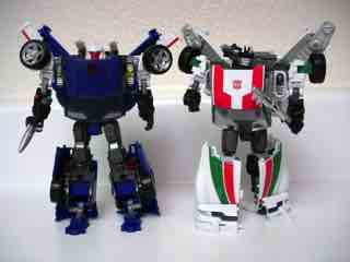 Hasbro Transformers Generations Wheeljack Action Figure