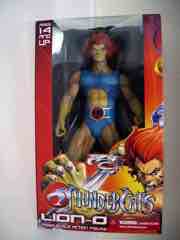 Mezco Toyz ThunderCats Lion-O Mega Scale Action Figure