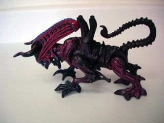 Kenner ALIENS Bull Alien Action Figure