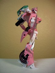 Hasbro Transformers Prime Arcee Action Figure