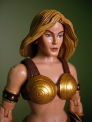 Mattel Masters of the Universe Classics Battleground Teela