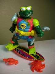 0354-tmnt-mike-sewer-surfer2-tn.jpg