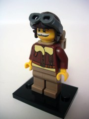 LEGO Minifigures Series 3 Pilot