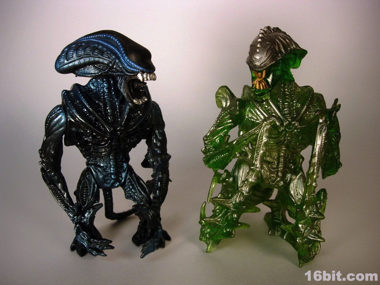 Kenner 1994 Alien vs Predator 2-Pack Figure Review