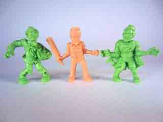 Jakks Pacific S.L.U.G. Zombies Extra Crispy, Zero Hero, Riled-Up Riley Minifigures 3-Pack