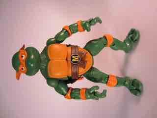 Playmates Teenage Mutant Ninja Turtles Classics Michelangelo Action Figure