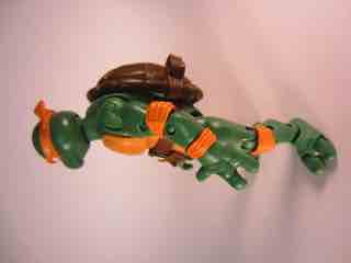 Playmates Teenage Mutant Ninja Turtles Classics Michelangelo Action Figure