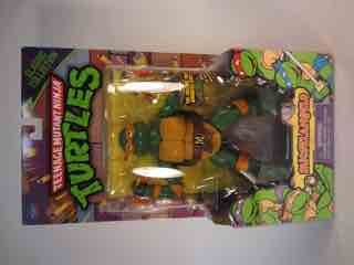 Playmates Teenage Mutant Ninja Turtles Classics Michelangelo Action Figure