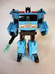 Hasbro Transformers Generations Protectobot Hot Spot Action Figure