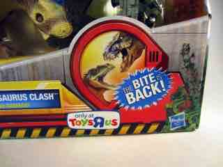 Hasbro Jurassic Park Pachyrhinosaurus Clash Action Figure Set