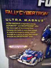 Hasbro Transformers Generations Fall of Cybertron Ultra Magnus Action Figure