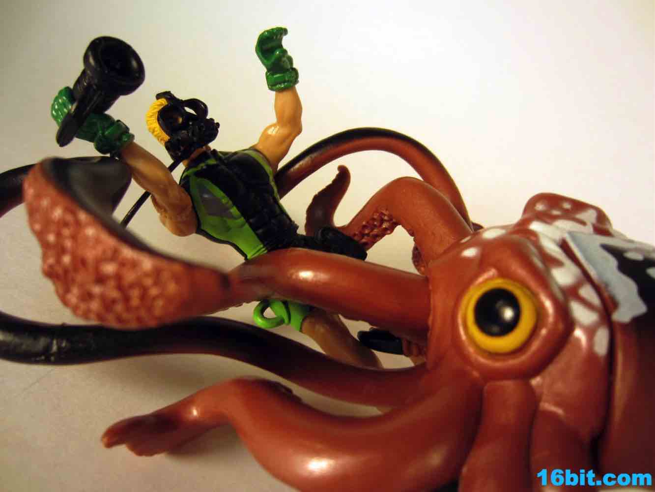 Giant Squid Toys 120