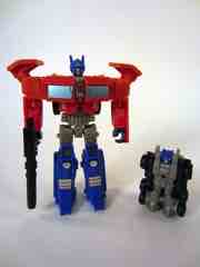 Hasbro Transformers Generations 30th Anniversary Optimus Prime with Autobot Roller