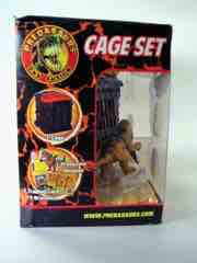 Irwin Toy Predasaurs Cage Set with Trading Figure