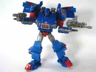 Hasbro Transformers Generations Autobot Skids Action Figure