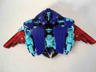 Hasbro Transformers Generations Dreadwing Action Figure