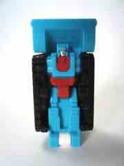 Hasbro Transformers Generations Thrilling 30 Autobot Tailgate with Groundbuster Action Figure