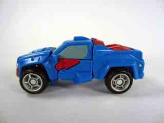 Hasbro Transformers Generations Thrilling 30 Autobot Gears with Eclipse Action Figure