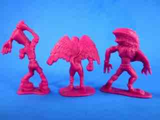 Blip Toys Battle Warriors Monsters vs. Military Mini-Figures Tube