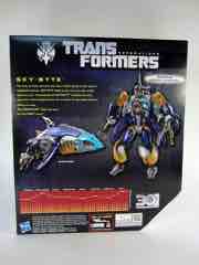 Hasbro Transformers Generations Thrilling 30 Sky-Byte Action Figure