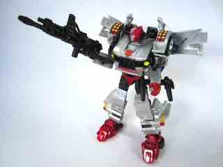 Hasbro Transformers Generations Thrilling 30 Crosscut Action Figure