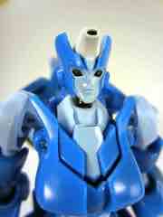 Hasbro Transformers Generations Thrilling 30 Chromia