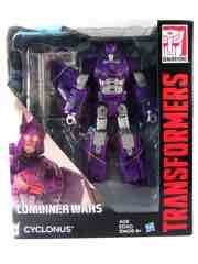 Hasbro Transformers Generations Combiner Wars Cyclonus Action Figure